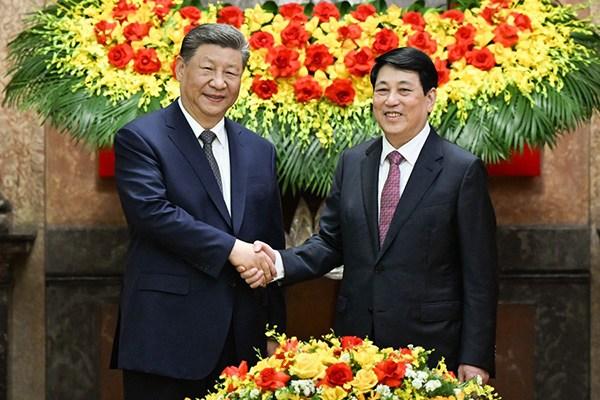 習(xí)近平會(huì)見越南國(guó)家主席梁強(qiáng)