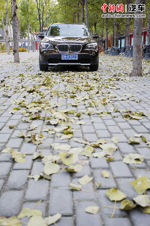 今日我試駕第8期:寶馬X1“跨界”操控體驗(yàn)