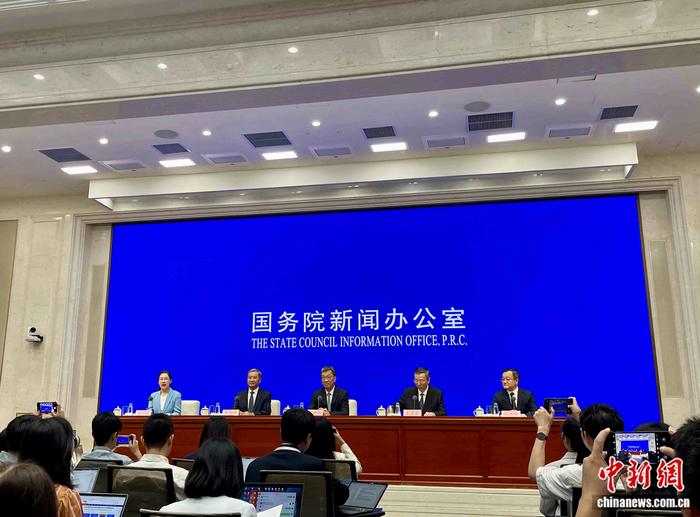 我國(guó)基礎(chǔ)教育已達(dá)到世界高收入國(guó)家平均水平