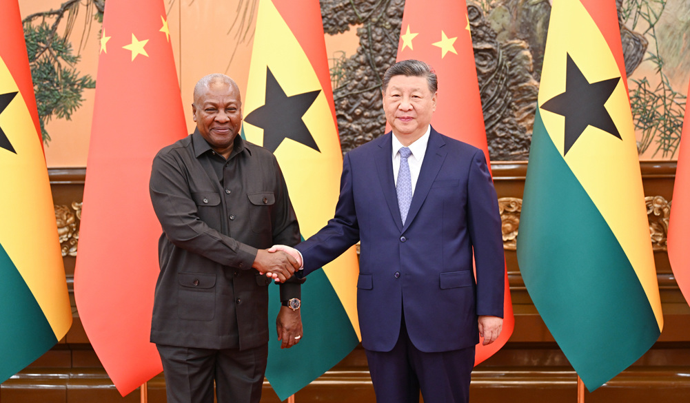 習(xí)近平會見加納總統(tǒng)馬哈馬