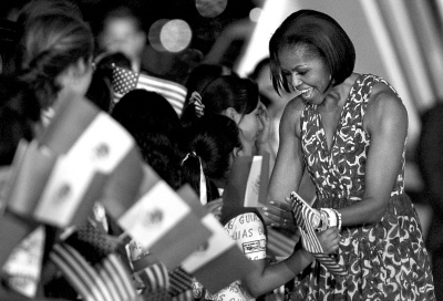 那些年美國的第一夫人:單獨(dú)出訪成外交潤滑劑