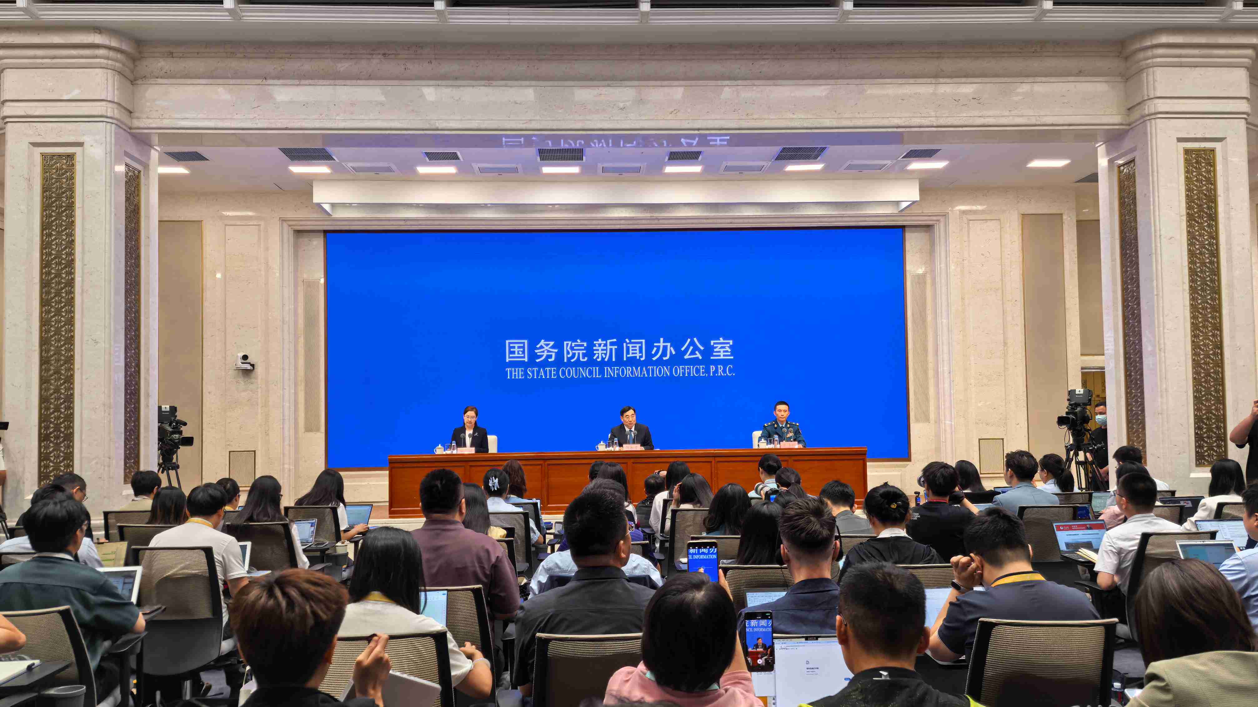 國(guó)新辦就中國(guó)人民抗日戰(zhàn)爭(zhēng)暨世界反法西斯戰(zhàn)爭(zhēng)勝利80周年紀(jì)念活動(dòng)總體安排舉行發(fā)布會(huì) 